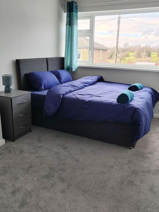 Apartamento Cosy Brighouse 3 Bed House-Great For Contractors Exterior foto